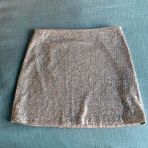 Sequin mini skirt - Banana Republic size 10 tall